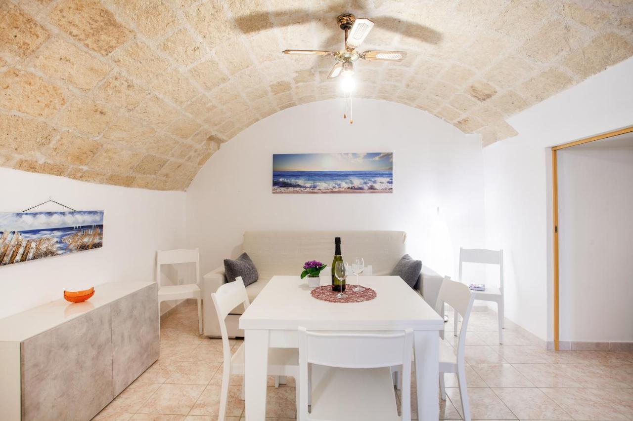 Monopoli Heartbeat - Apartment 200M From Sea מראה חיצוני תמונה