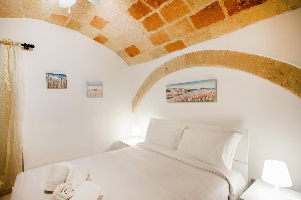 Monopoli Heartbeat - Apartment 200M From Sea מראה חיצוני תמונה